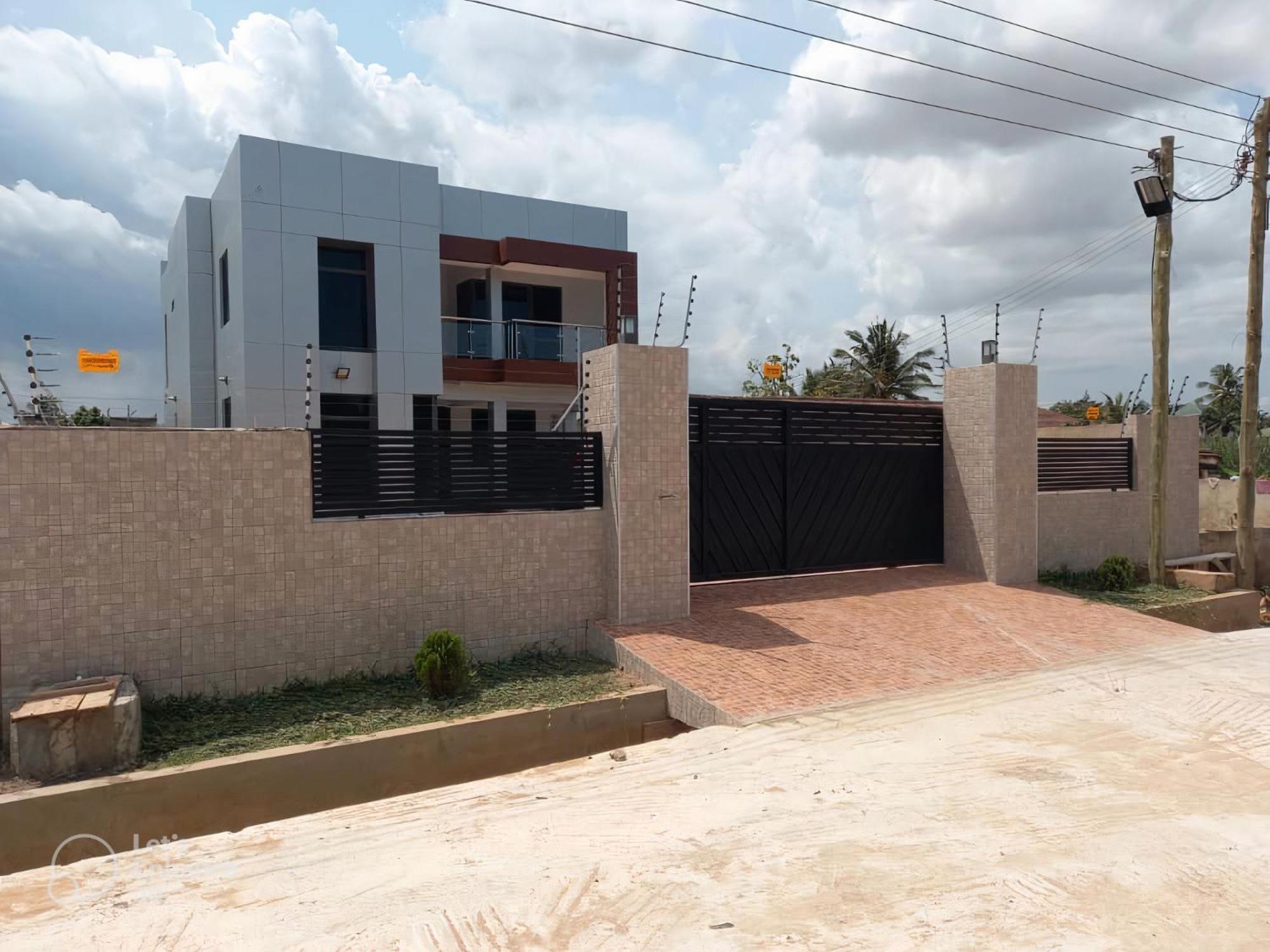 Jab Villa X Adenta Exterior photo